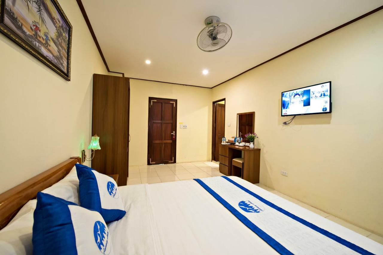 Annecy Hotel Vang Vieng Exterior foto